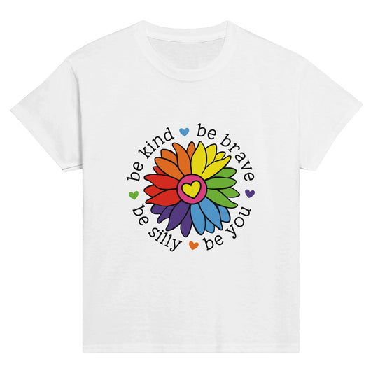 prenda ideal para incentivar crianças e jovens serem acima de tudo eles próprios, t-shirt criança